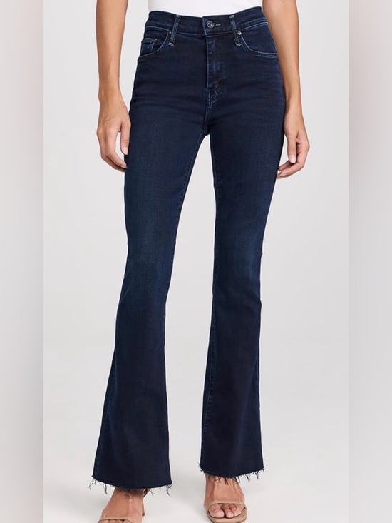 MOTHER Denim - MOTHER The Weekender Fray Jeans in Chip On My Shoulder Size 28
